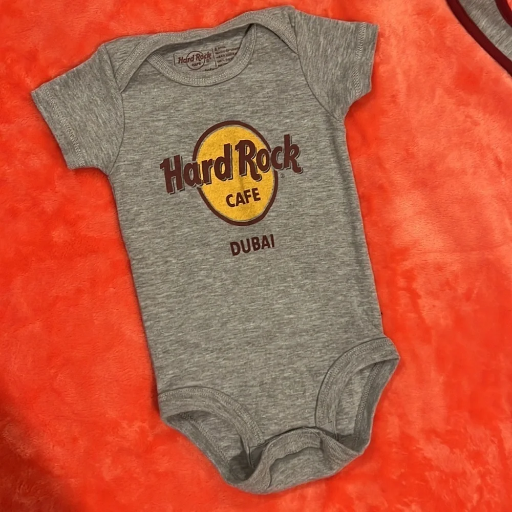 Hard Rock Cafe infant indie and bib set.  Dubai location, NWOT size 6 months